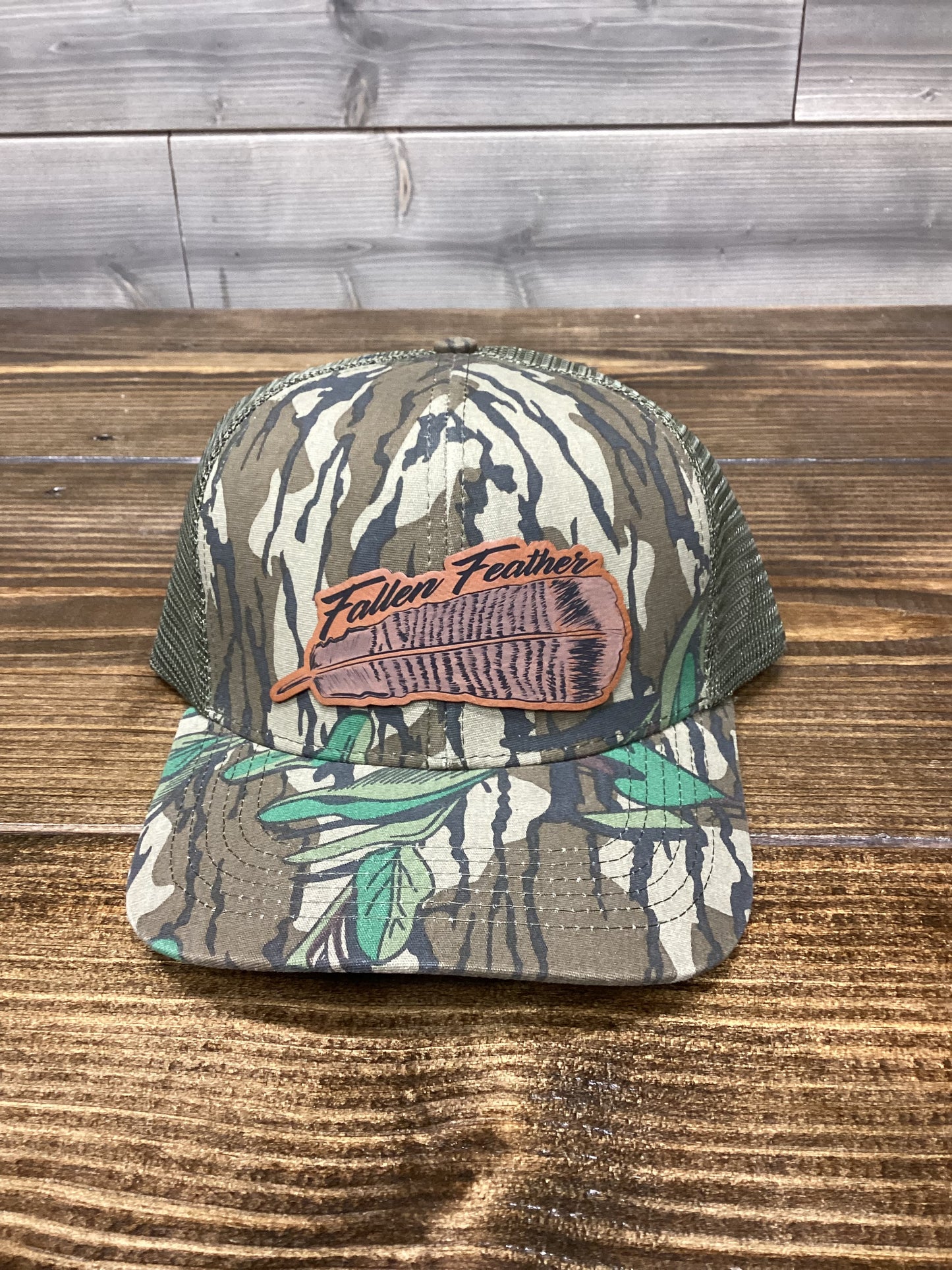 Mossy Oak Greenleaf Fan Patch Trucker SnapBack