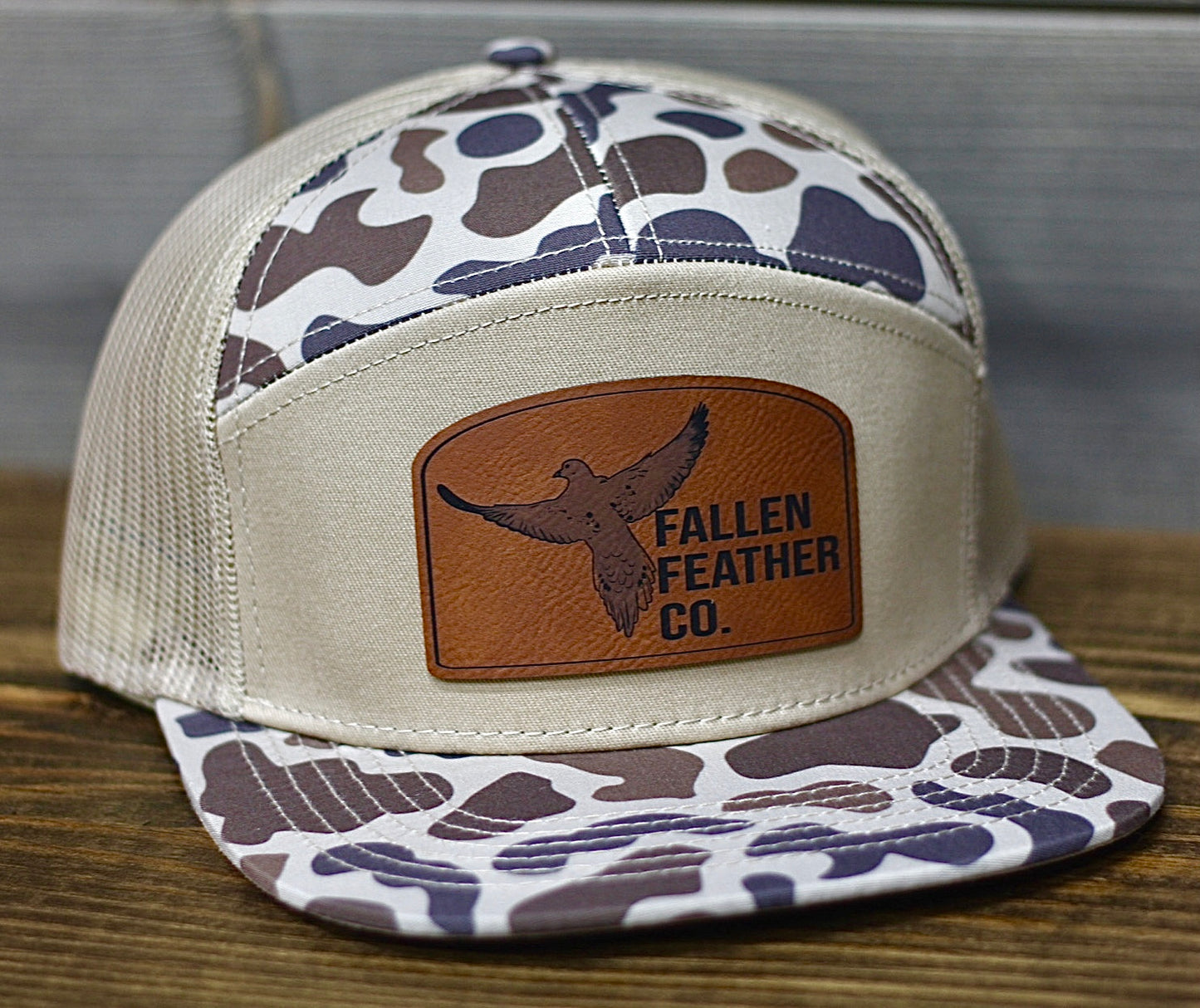 Flying Dove 7panel Snapback