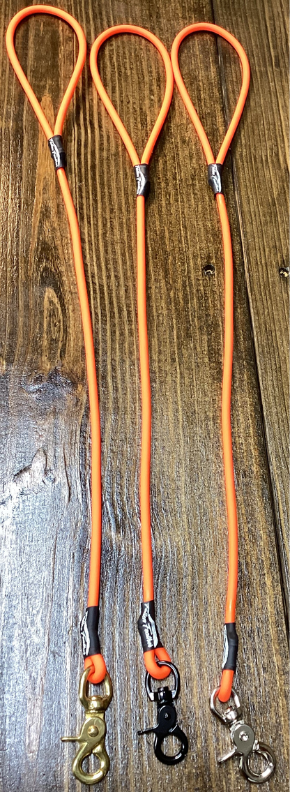 2 FT Round Handlers Lead